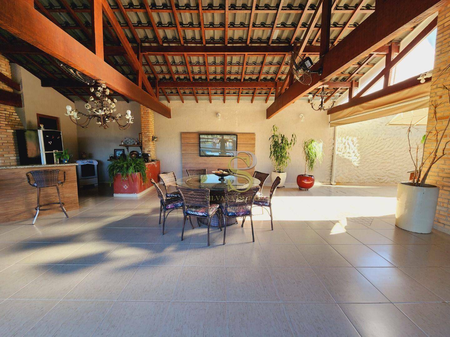 Casa de Condomínio à venda com 4 quartos, 700m² - Foto 37