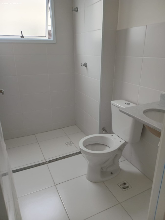 Apartamento à venda com 2 quartos, 42m² - Foto 5