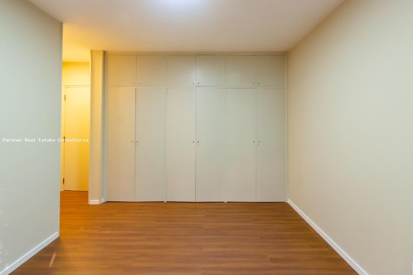 Apartamento para alugar com 3 quartos, 438m² - Foto 14