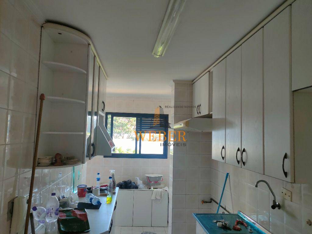 Apartamento à venda com 2 quartos, 62m² - Foto 22