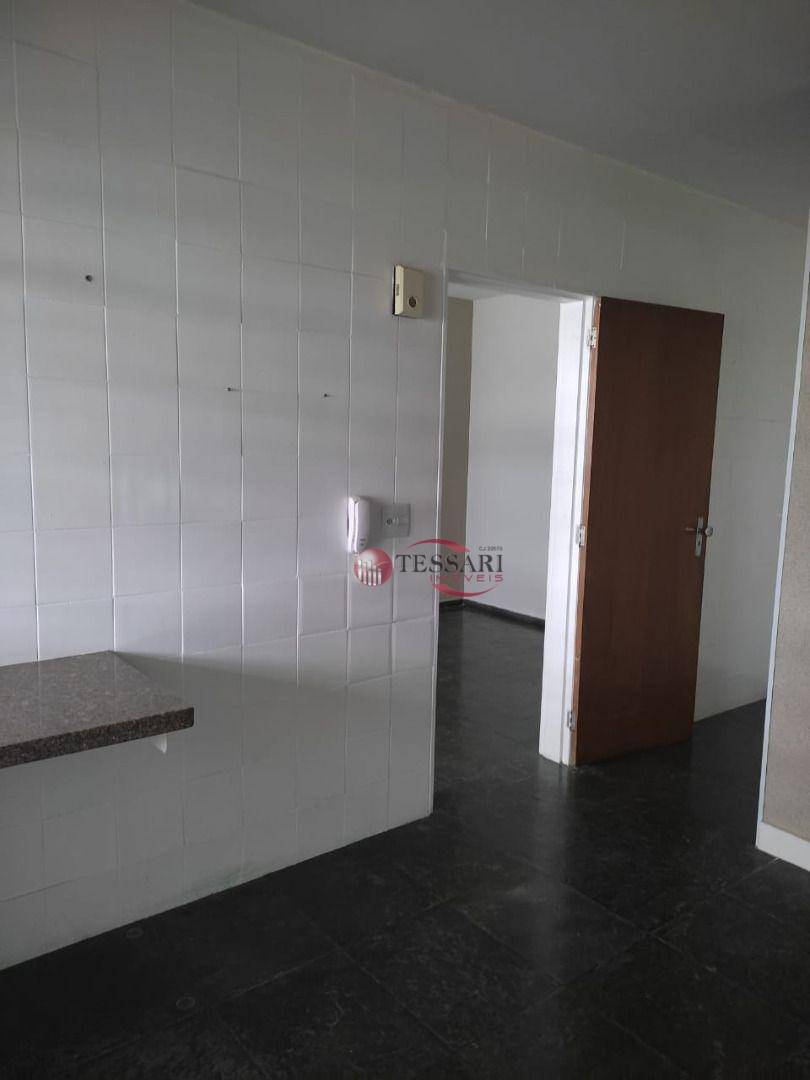 Apartamento para alugar com 2 quartos, 100m² - Foto 5