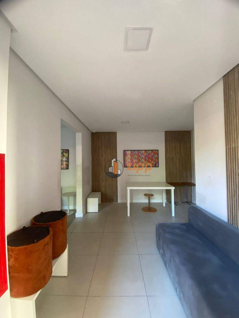 Apartamento para alugar com 2 quartos, 38m² - Foto 53