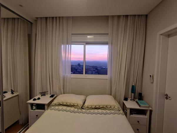 Apartamento à venda com 2 quartos, 78m² - Foto 4