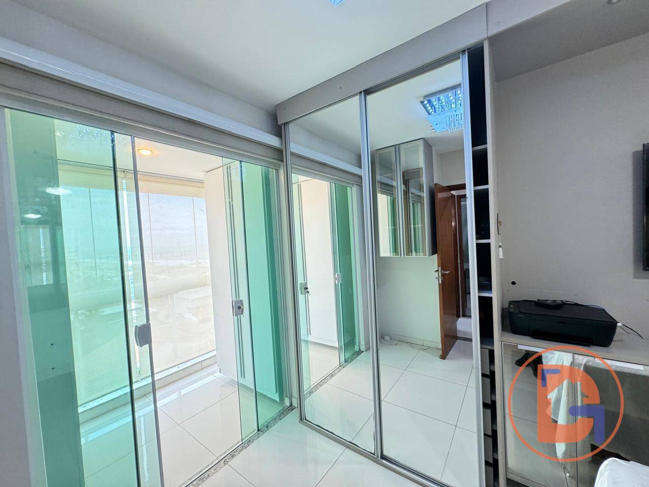 Apartamento à venda com 3 quartos, 180m² - Foto 21