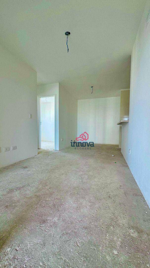 Apartamento à venda com 2 quartos, 68m² - Foto 7