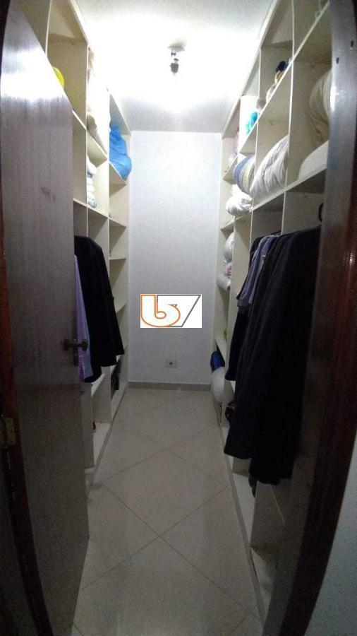 Casa de Condomínio à venda com 4 quartos, 800m² - Foto 3