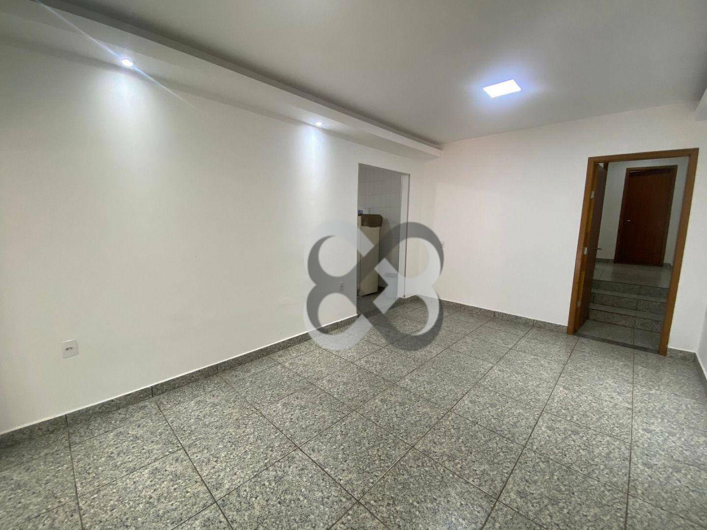 Casa à venda com 3 quartos, 165m² - Foto 8