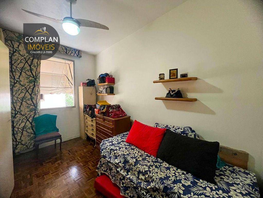 Apartamento à venda com 3 quartos, 135m² - Foto 25