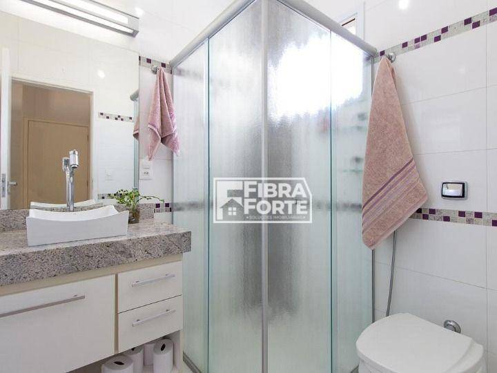 Casa de Condomínio à venda com 3 quartos, 282m² - Foto 17