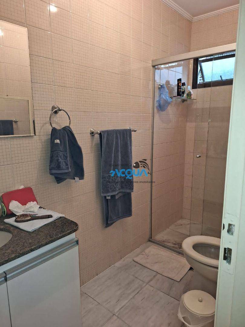 Apartamento à venda com 2 quartos, 70m² - Foto 10