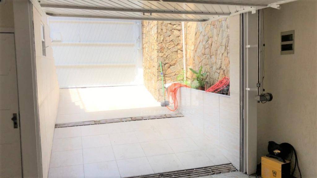 Sobrado à venda com 5 quartos, 224m² - Foto 18