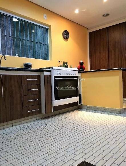 Sobrado à venda com 3 quartos, 160m² - Foto 3