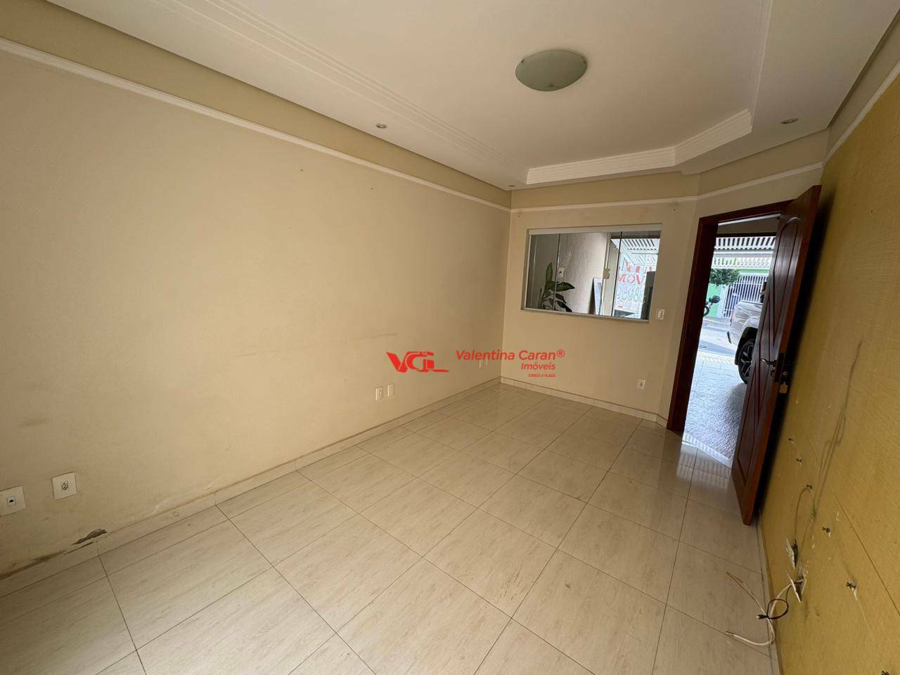 Casa à venda com 3 quartos, 118m² - Foto 2