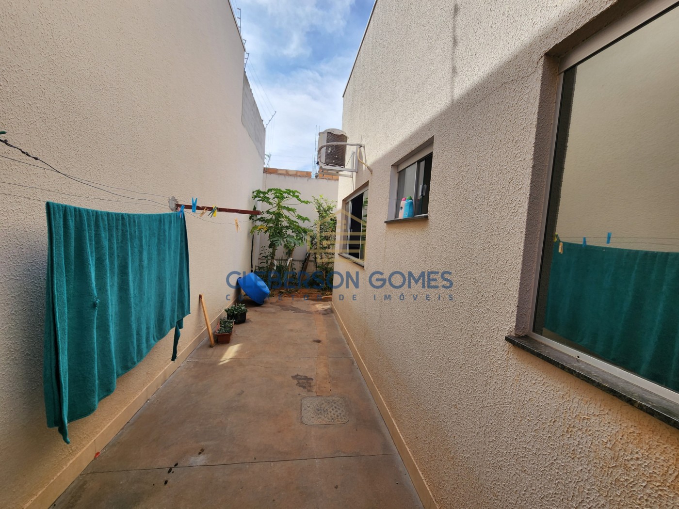 Casa à venda com 3 quartos, 201m² - Foto 19