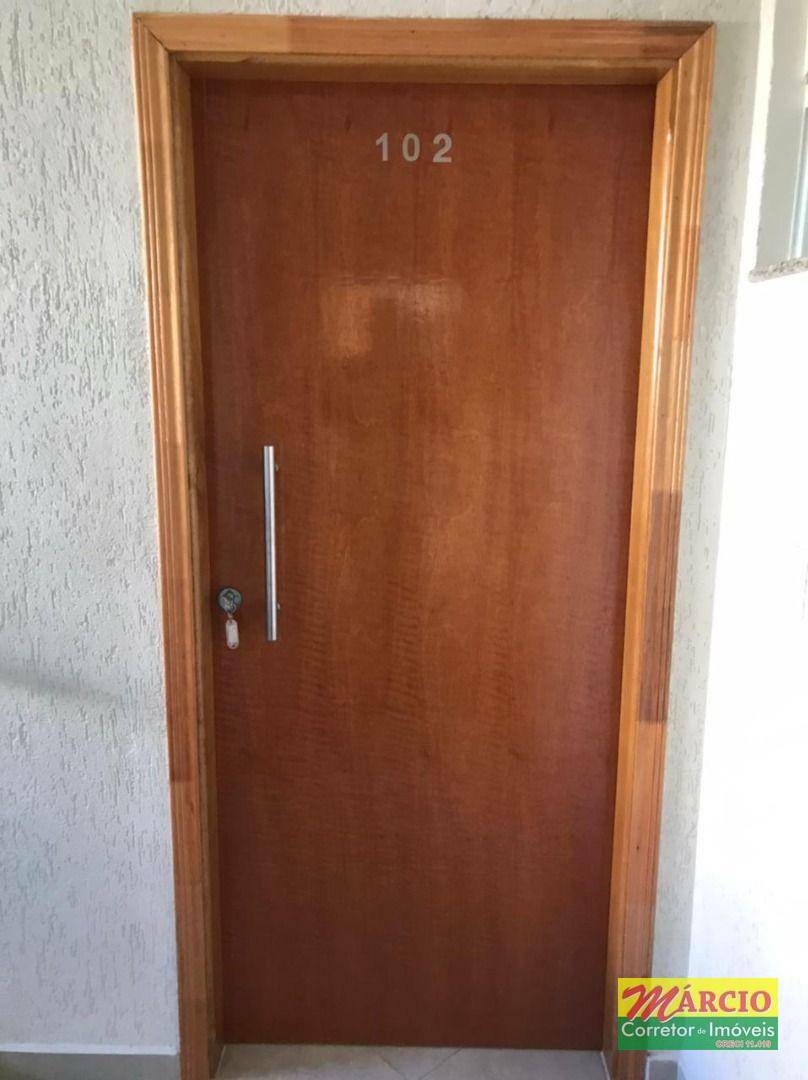 Apartamento à venda com 3 quartos, 100m² - Foto 2