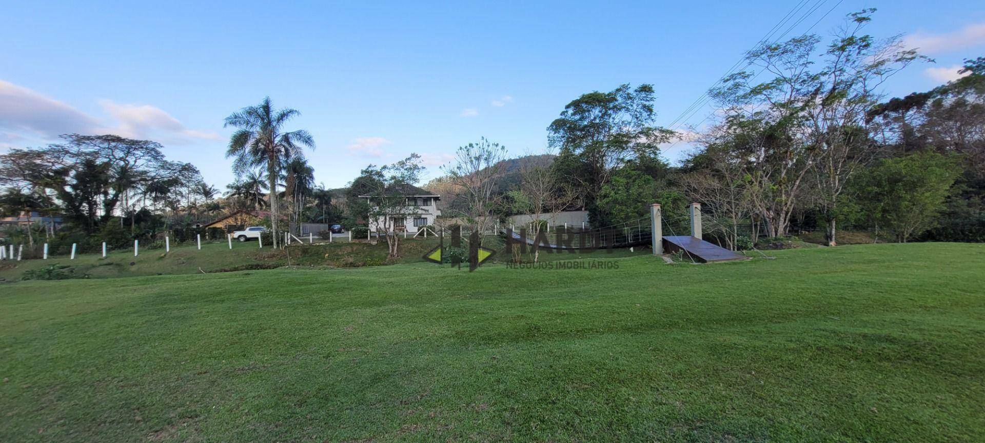 Chácara à venda com 4 quartos, 205m² - Foto 8