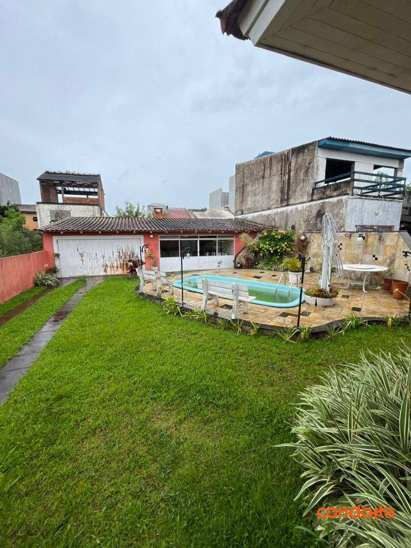 Casa para alugar com 4 quartos, 221m² - Foto 29