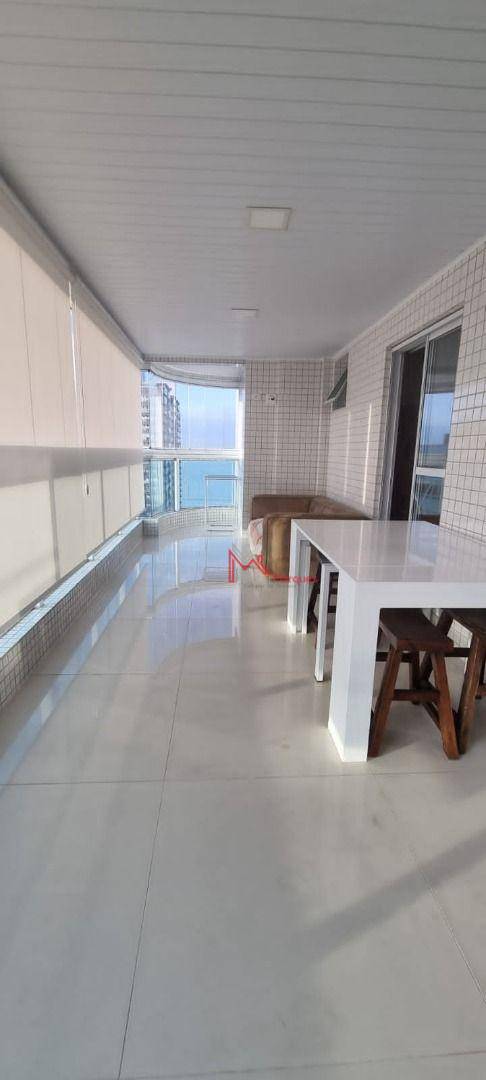 Apartamento à venda com 3 quartos, 156m² - Foto 3