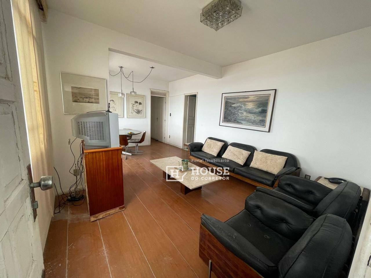 Apartamento à venda com 3 quartos, 110m² - Foto 2