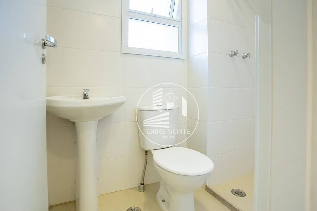 Apartamento, 3 quartos, 182 m² - Foto 2