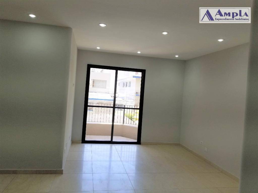 Apartamento à venda com 3 quartos, 96m² - Foto 2