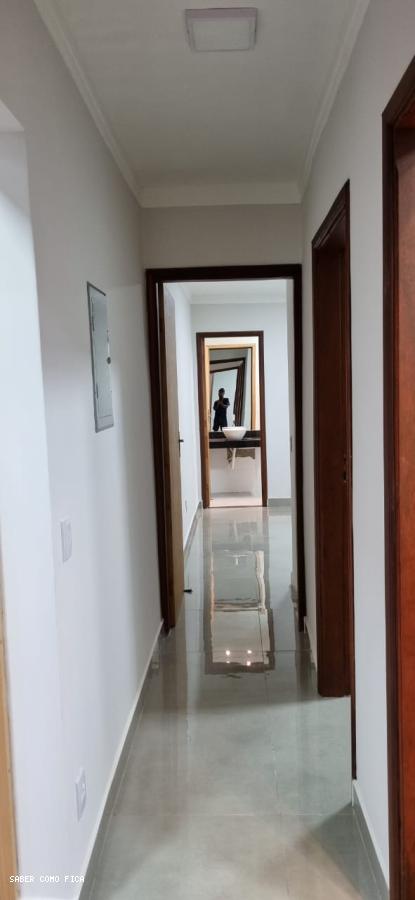 Casa à venda com 3 quartos, 225m² - Foto 9