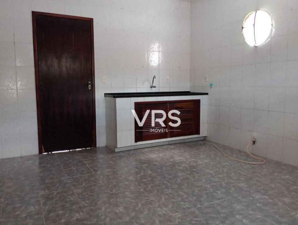 Casa à venda com 2 quartos, 200m² - Foto 27