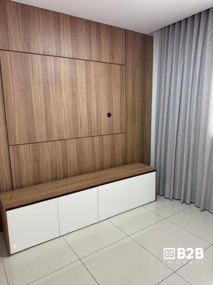 Apartamento, 3 quartos, 107 m² - Foto 2