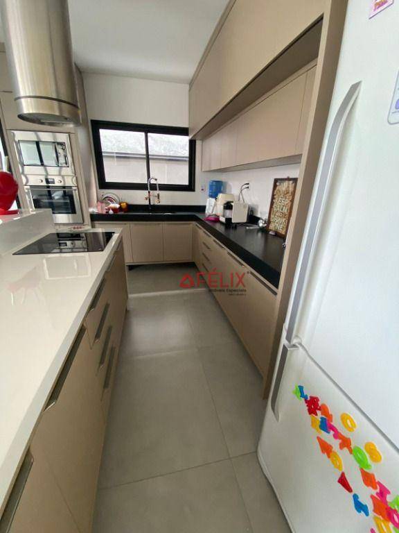 Sobrado à venda com 3 quartos, 260m² - Foto 8