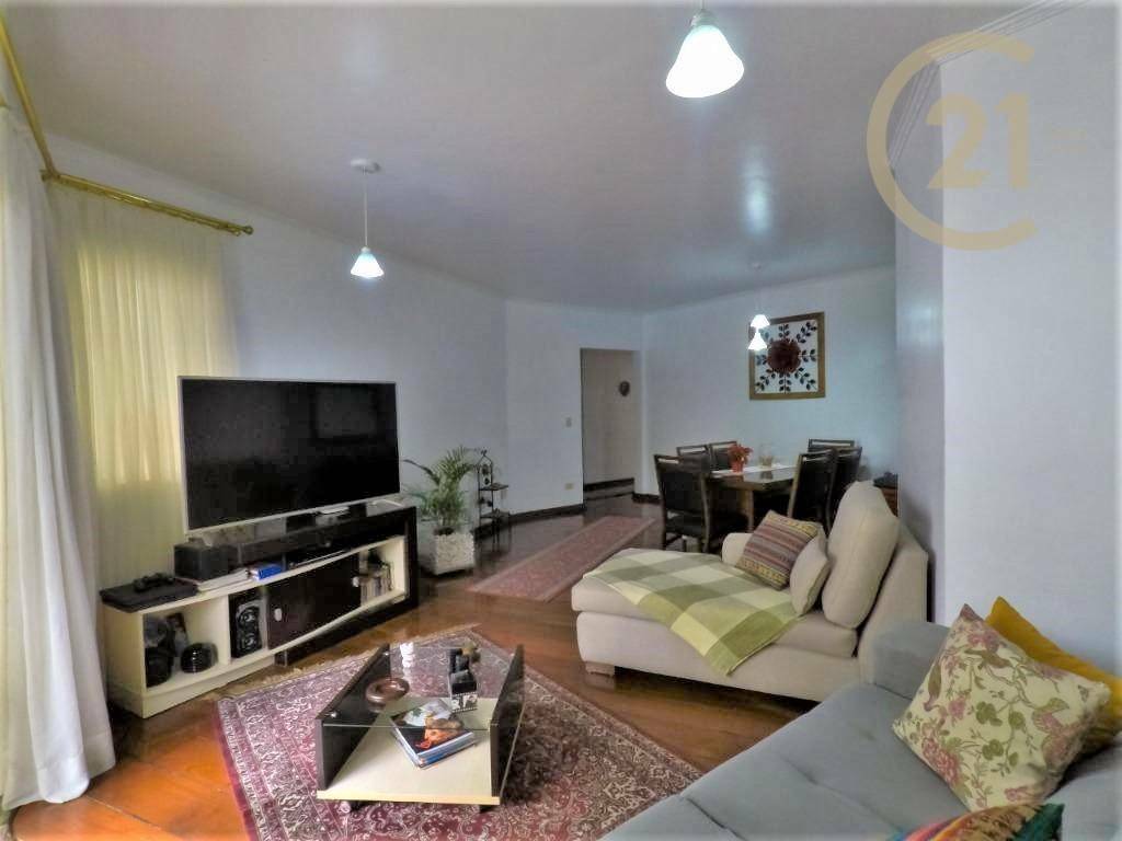 Apartamento à venda com 3 quartos, 124m² - Foto 4