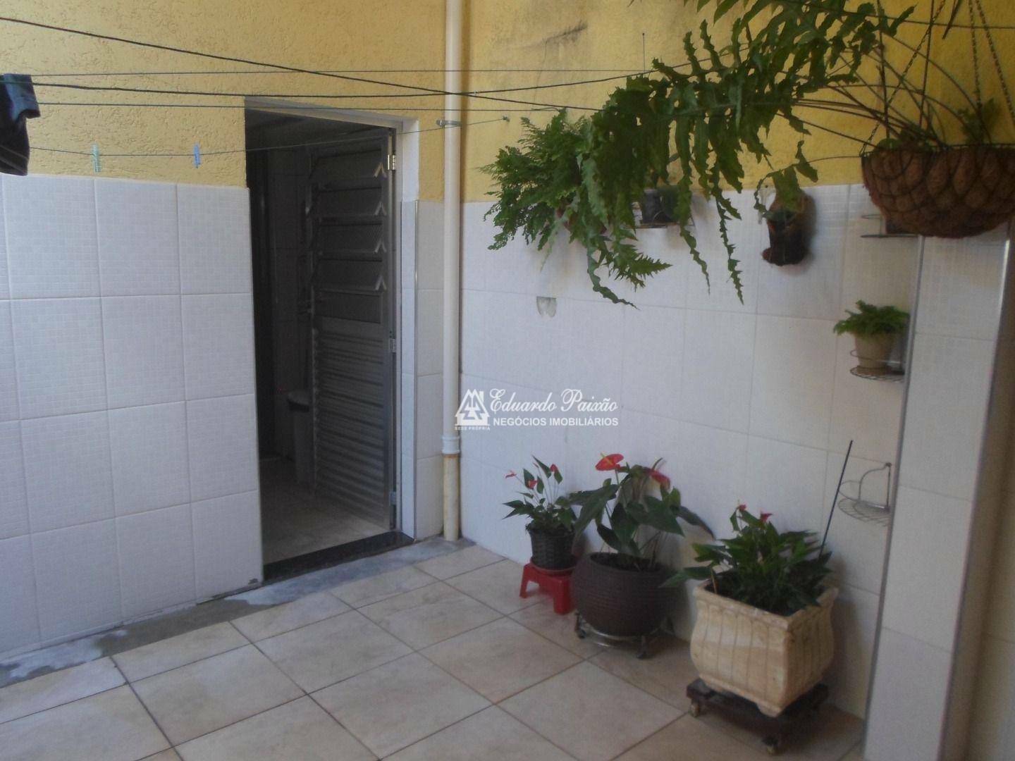 Sobrado à venda com 3 quartos, 164m² - Foto 14