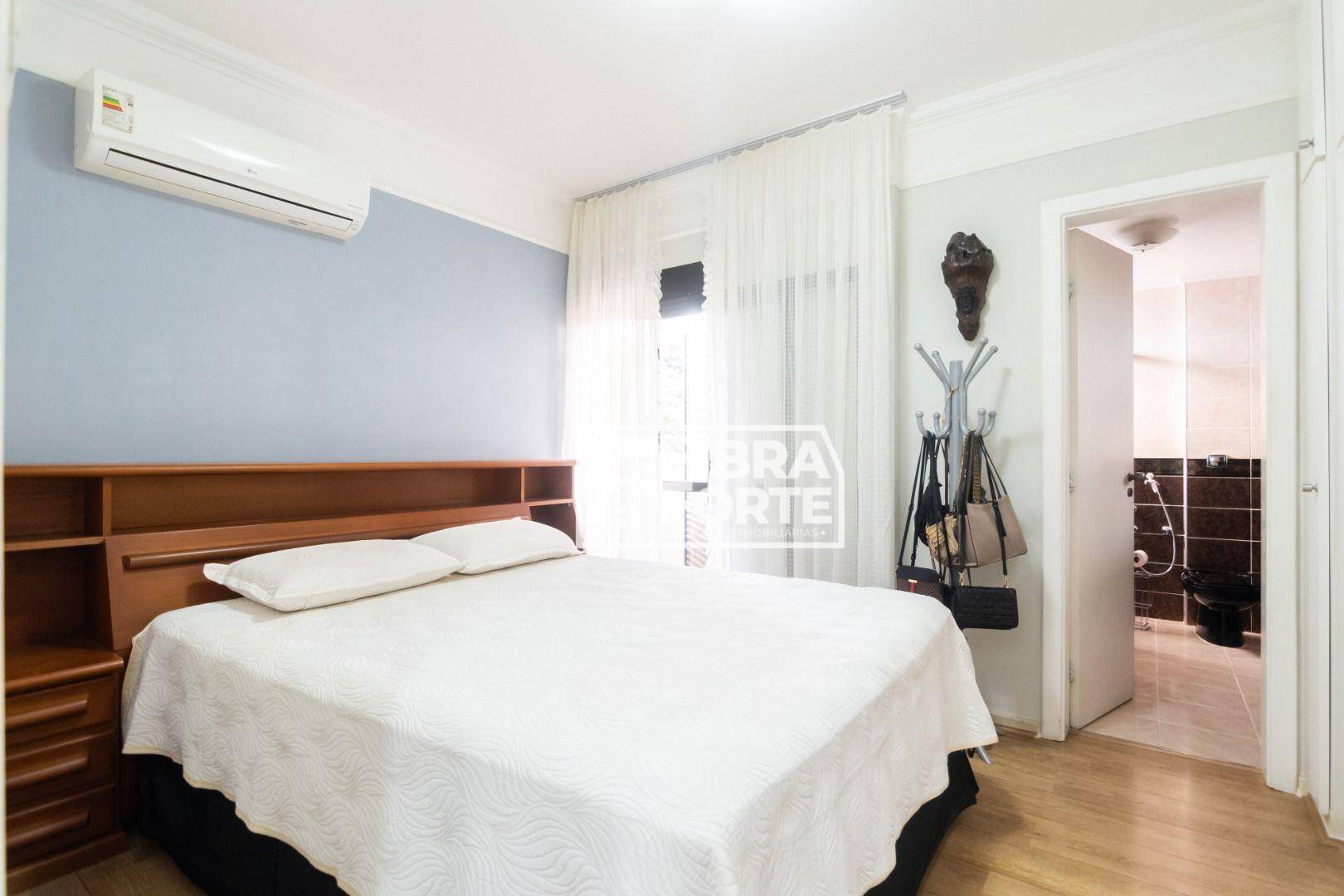 Apartamento à venda com 3 quartos, 132m² - Foto 21