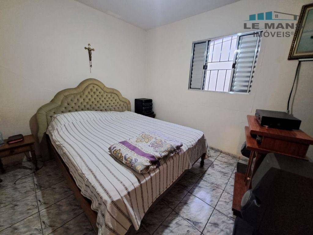 Casa à venda com 3 quartos, 99m² - Foto 8