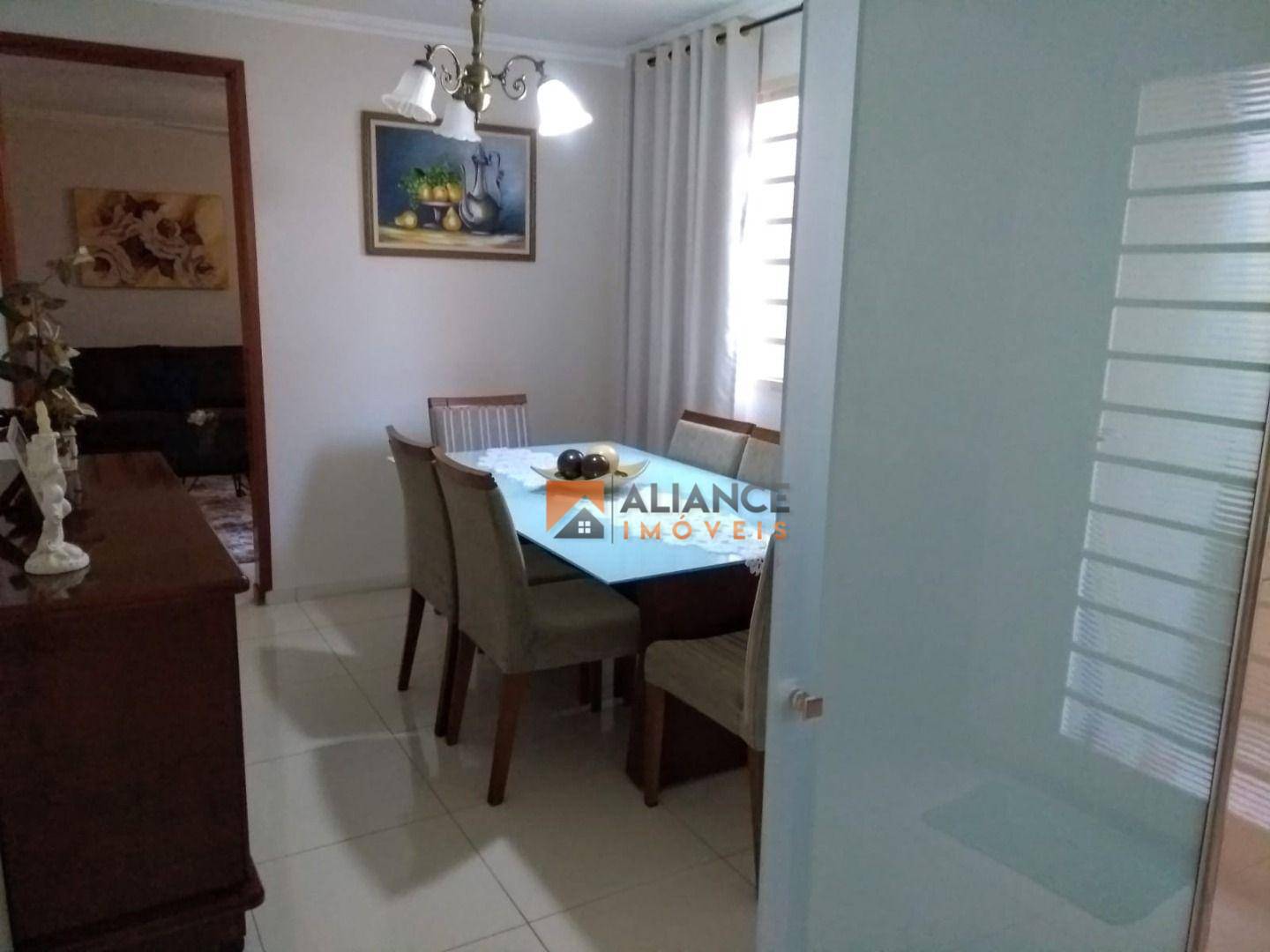 Casa à venda com 3 quartos, 195m² - Foto 13