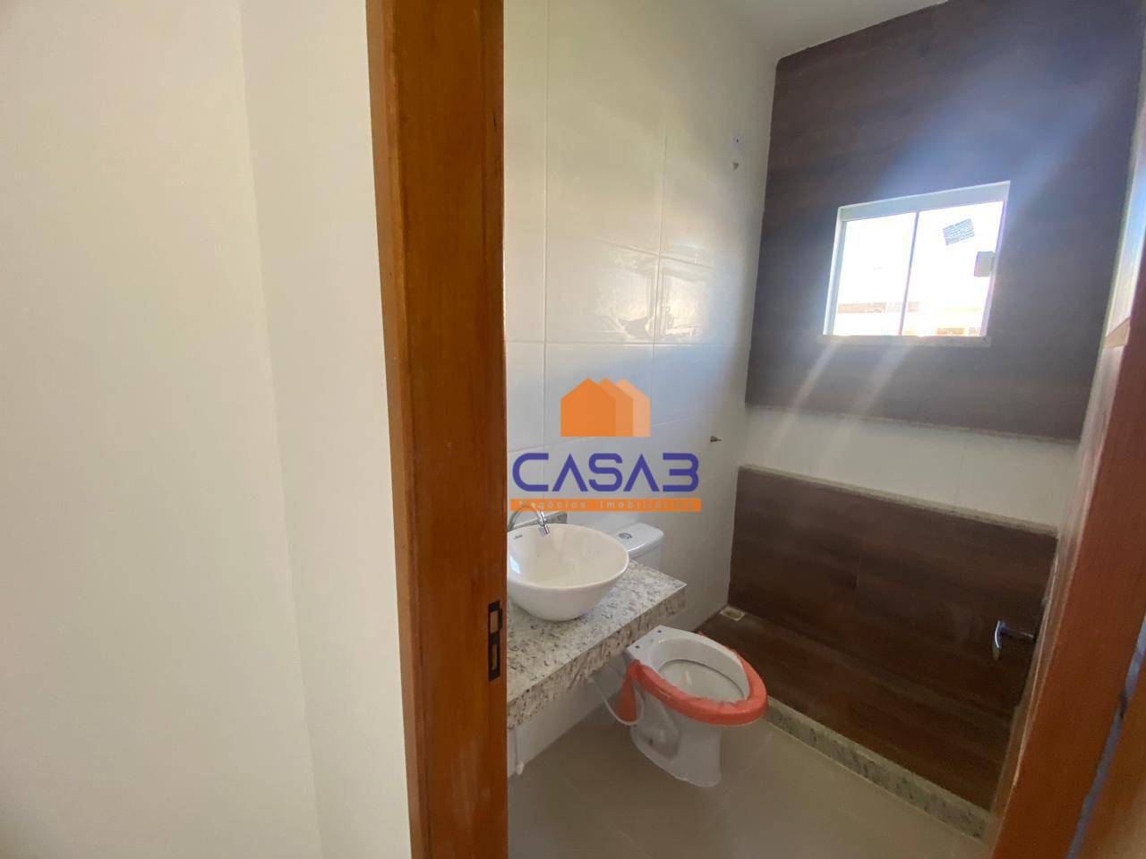 Casa à venda com 2 quartos, 75m² - Foto 9