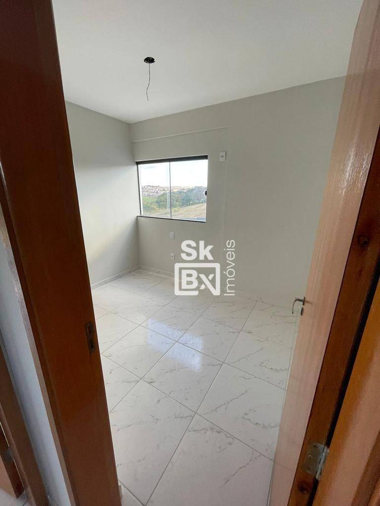 Apartamento à venda com 3 quartos, 79m² - Foto 12