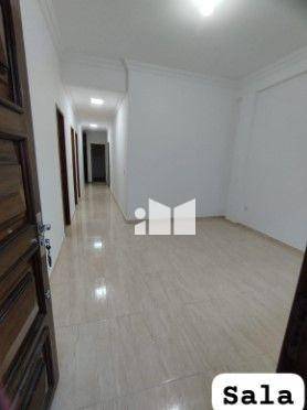 Casa para alugar com 4 quartos, 172m² - Foto 2