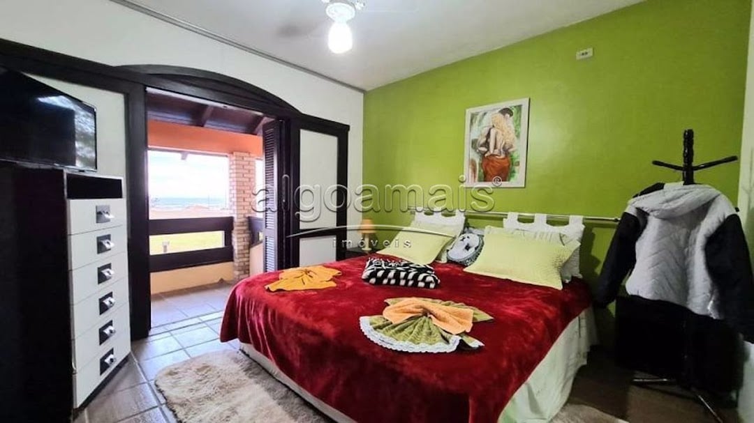 Casa à venda com 5 quartos, 300m² - Foto 11