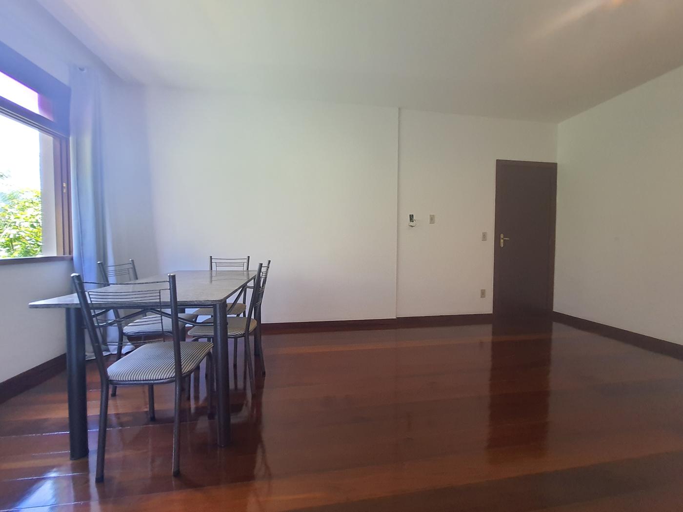 Apartamento à venda com 1 quarto, 40m² - Foto 5