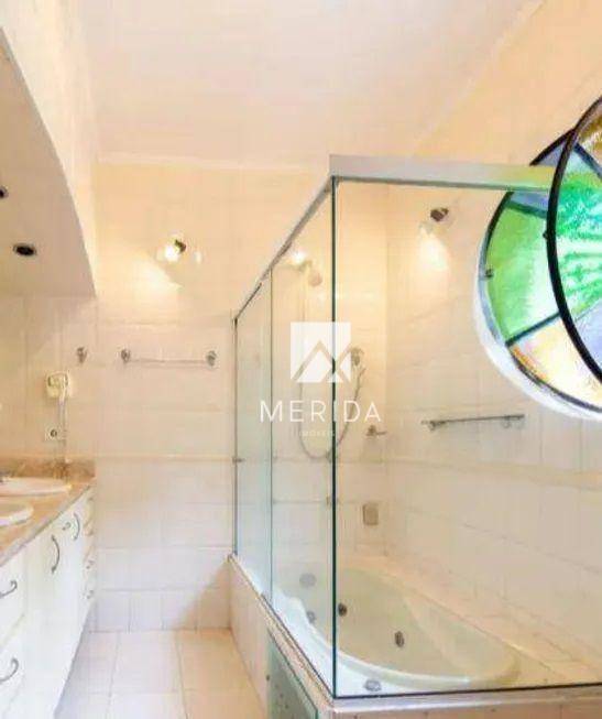 Casa à venda e aluguel com 3 quartos, 325m² - Foto 12