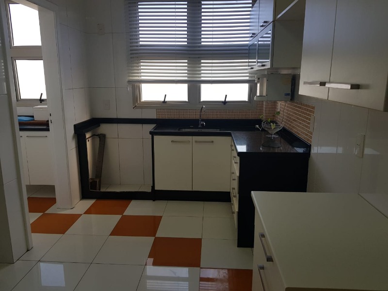 Apartamento à venda com 5 quartos, 450m² - Foto 3