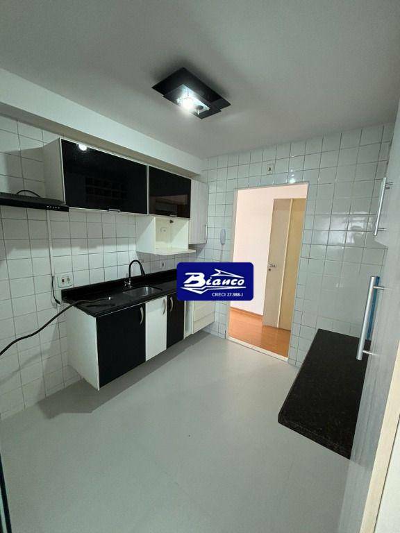 Apartamento para alugar com 2 quartos, 52m² - Foto 3