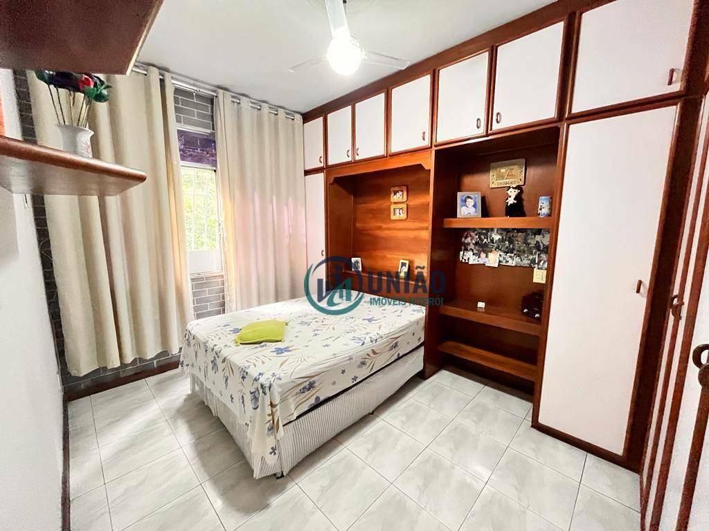 Apartamento à venda com 3 quartos, 100m² - Foto 5