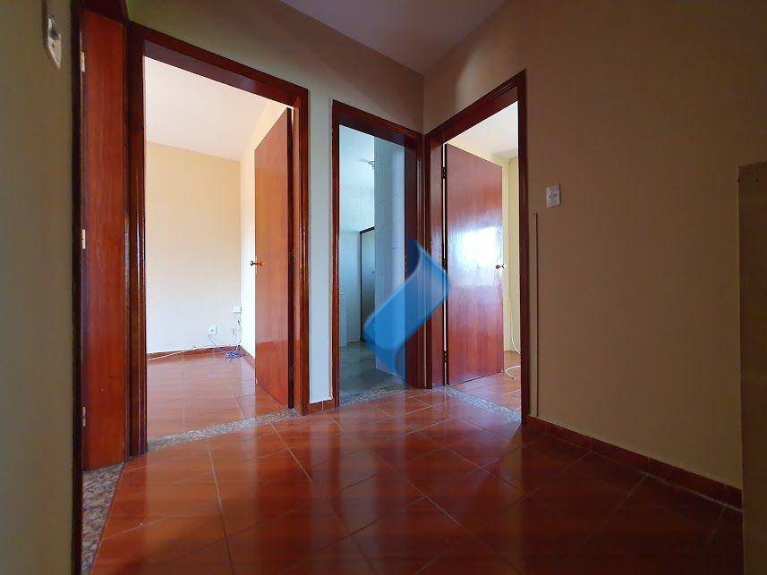 Casa à venda com 3 quartos, 139m² - Foto 7