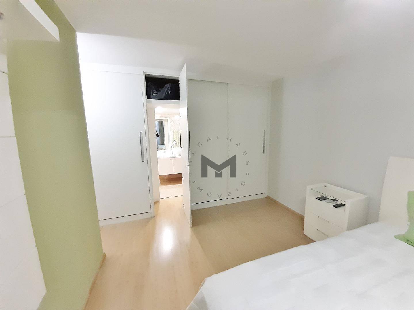 Apartamento à venda com 4 quartos, 263m² - Foto 7