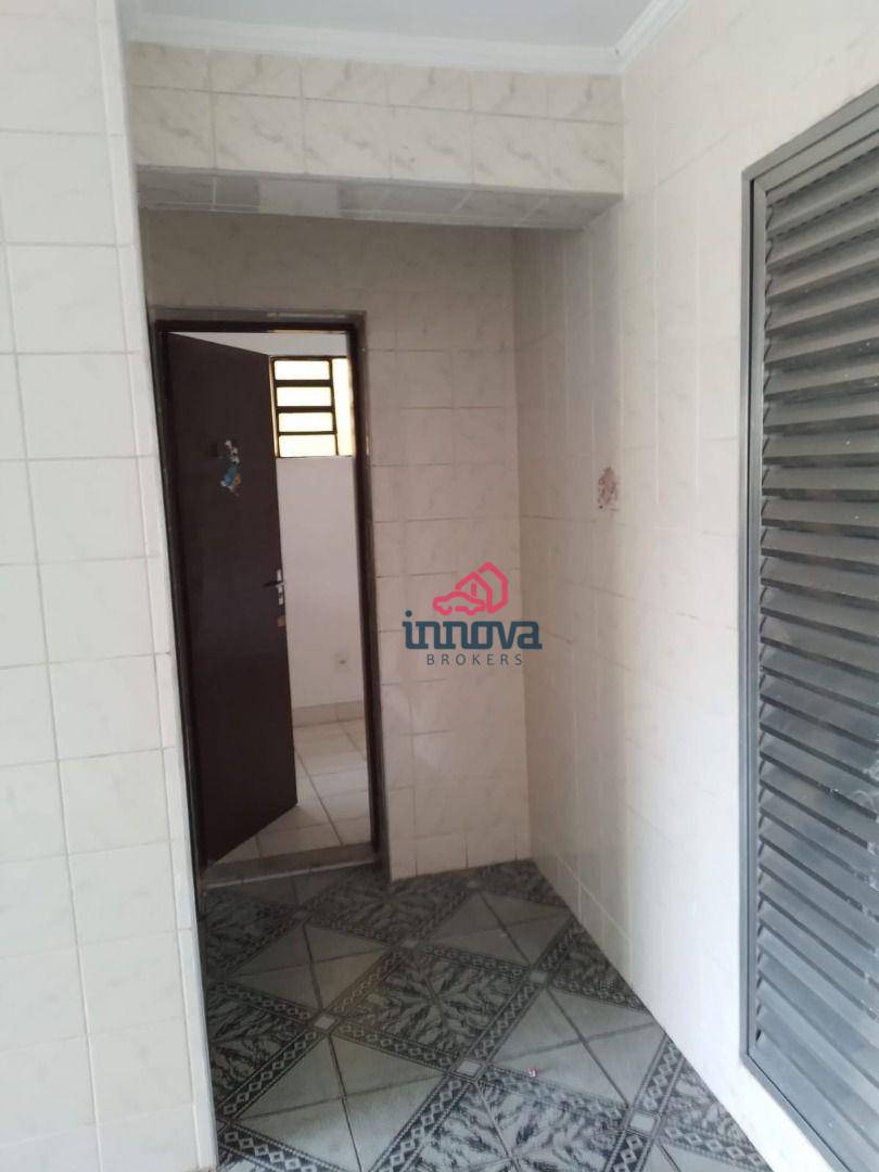 Sobrado para alugar com 4 quartos, 230m² - Foto 10