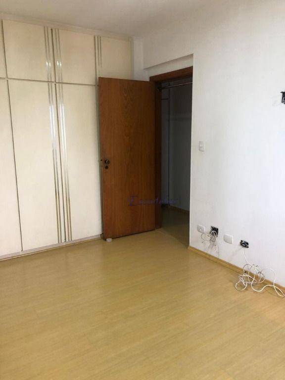 Apartamento à venda com 3 quartos, 146m² - Foto 11