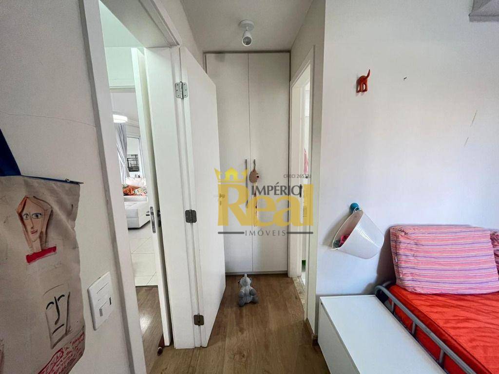 Apartamento à venda com 3 quartos, 169m² - Foto 23