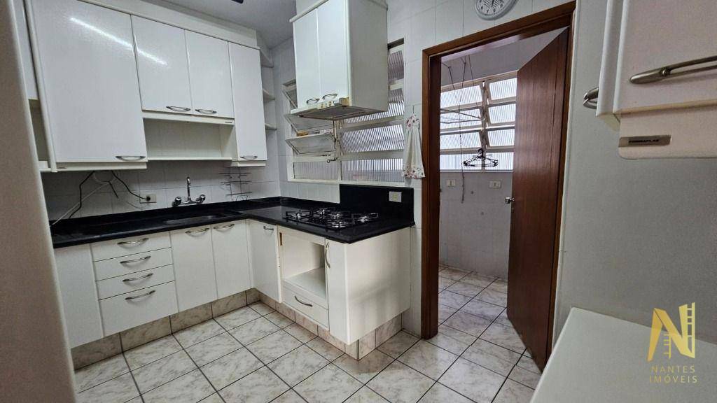 Apartamento à venda com 3 quartos, 94m² - Foto 16