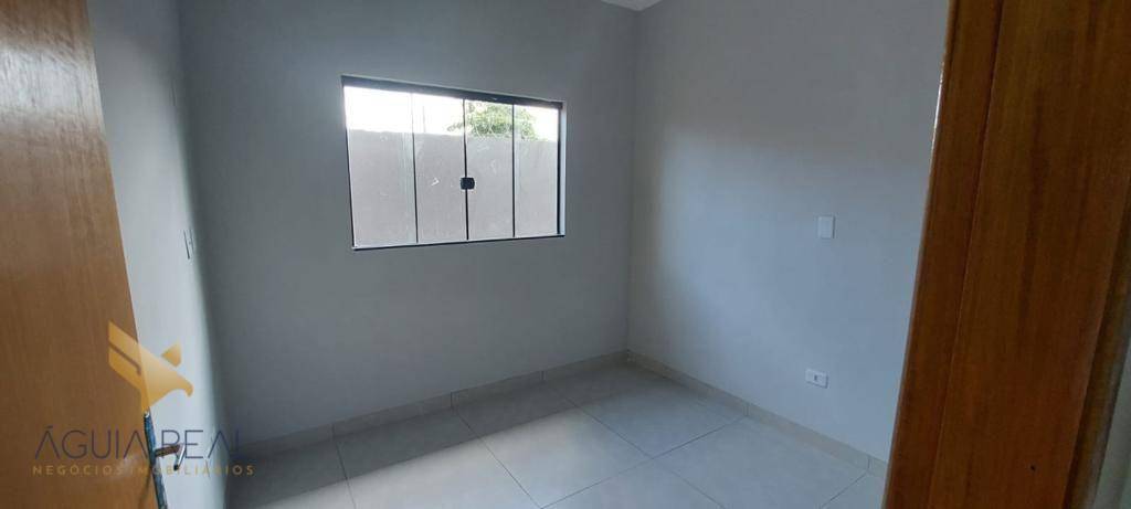 Casa à venda com 3 quartos, 106m² - Foto 9